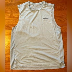 Men’s Saucony Running Tank Top. Size L.